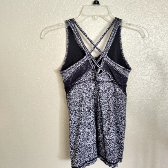 Lululemon Tank Top Iced Wave White Black Mesh wild angel sz 6 - Picture 5 of 7
